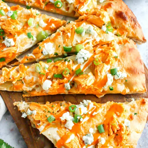 Easy Buffalo Chicken Flatbread