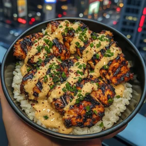 Korean BBQ Chicken Rice Bowls with Spicy Gochujang Sauce