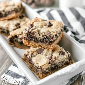 Melt-in-Your-Mouth Chocolate Chip Cookie Bars