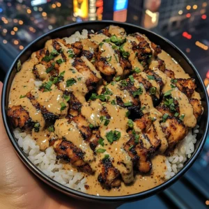 Spicy Garlic Chicken Rice Bowls with Creamy Chili Sauce