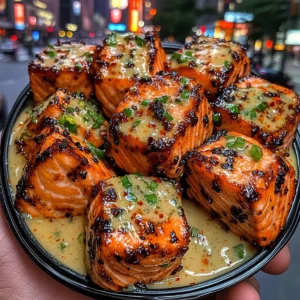 Sweet Chili Salmon Cubes with Zesty Lime Sauce